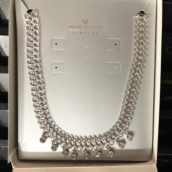 TRACI LYNN Crystal Drop Chain Link Crush Necklace - Picture 4 of 6